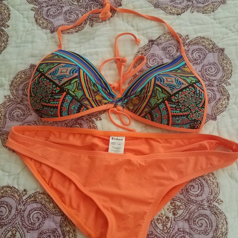 NWOT Gorgeous Eidon bikini